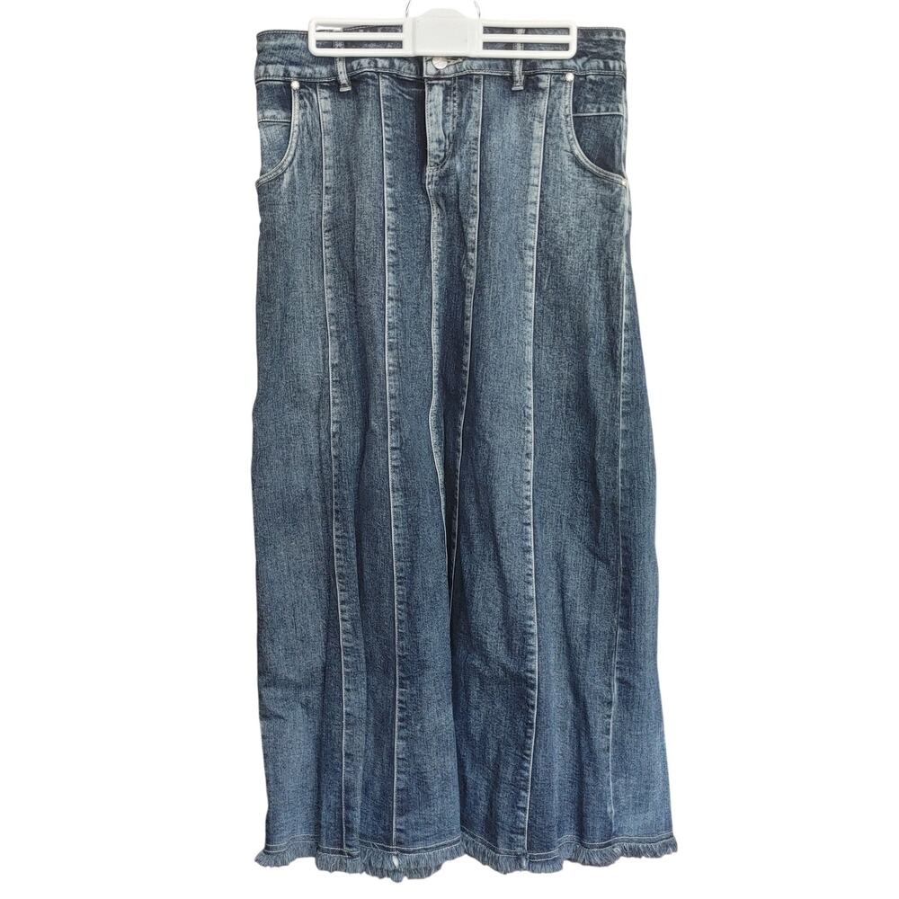 Style J Women's 32 Medium Washed Wide Leg Retro Fit & Flare Jeans